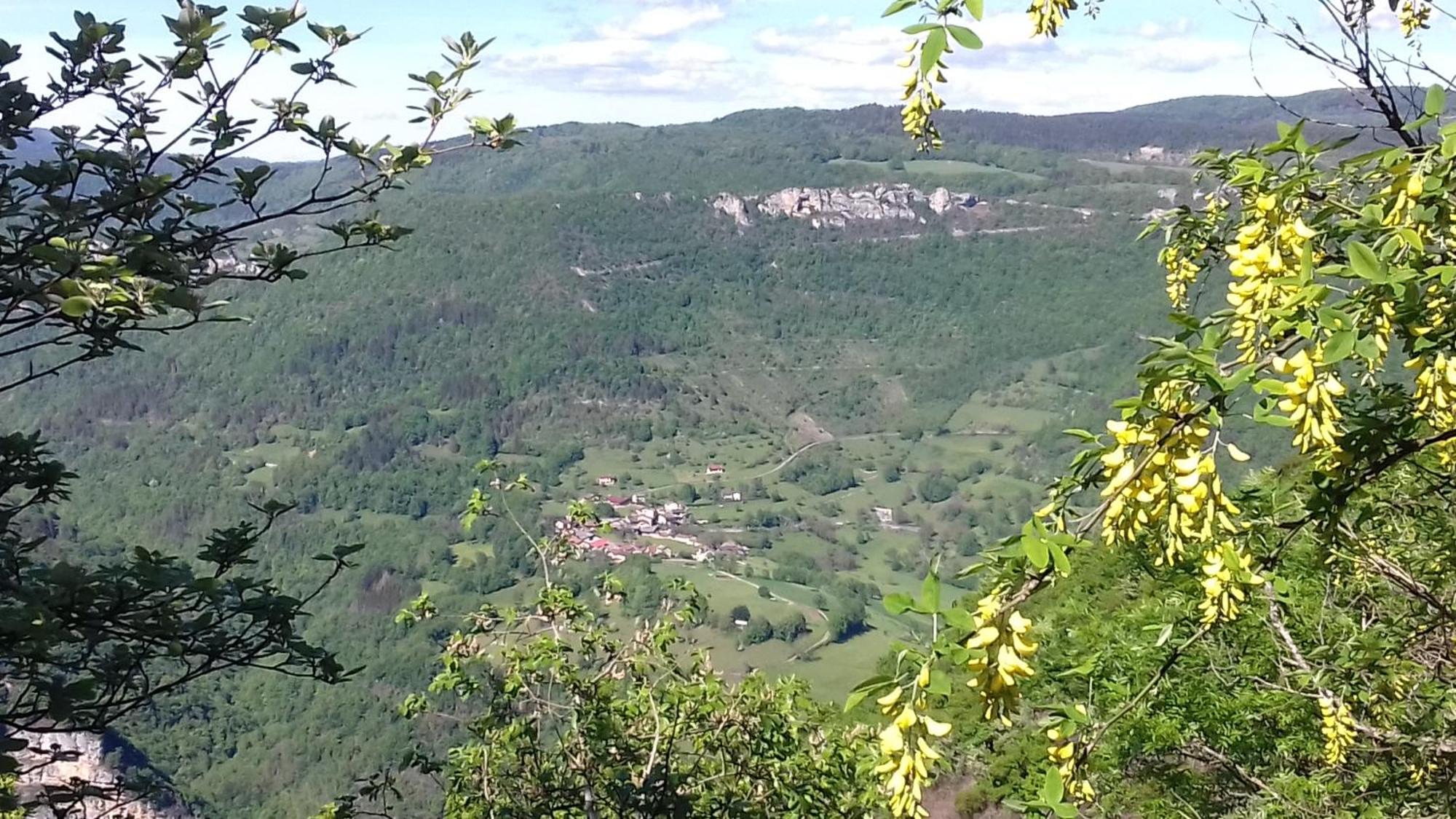O Joli Bugey Saint-Rambert-en-Bugey Exterior foto